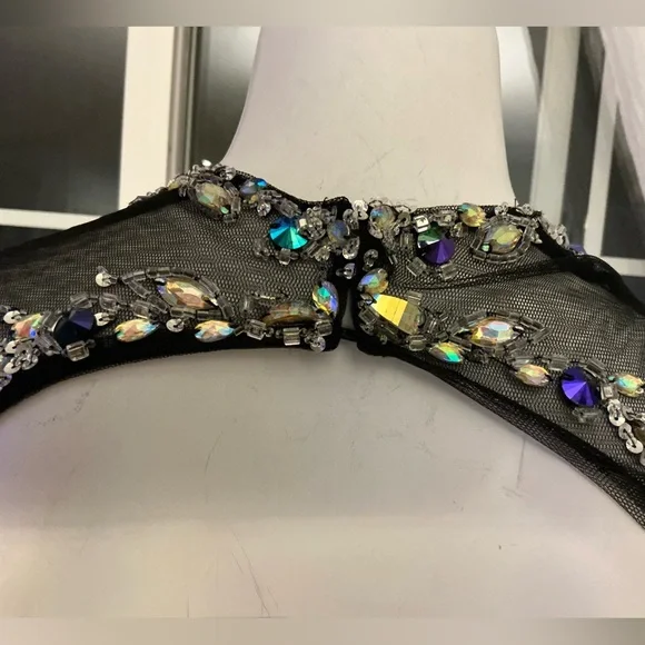 Mac Duggal Prom Event Black Beaded Evening Gown Embellished Bodice Woman Size 4 - Picture 10 of 16